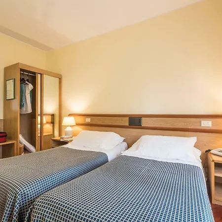 Vega 3* Perugia