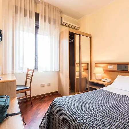Hotel Vega 3*