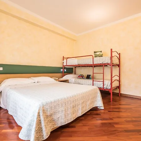 Vega Szálloda 3*